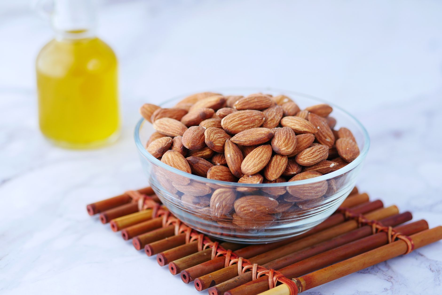 Vitamina E e occhi: che cosa è ammesso dire