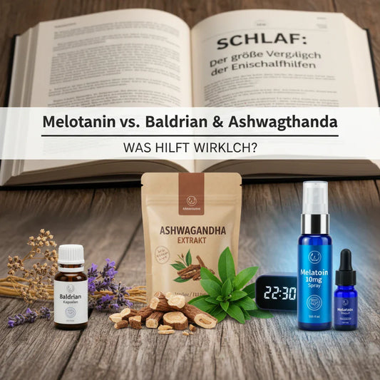 Vergleich von Melatonin 10mg, Ashwagandha und Baldrian Einschlafhilfen auf einem Holztisch mit Fachbuch im Hintergrund.