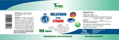 Rückansicht der FUTURES Melatonin 5mg STRONG Dose mit 180 Tabletten, zeigt die detaillierten Nährwertangaben und Herstellerinformationen.